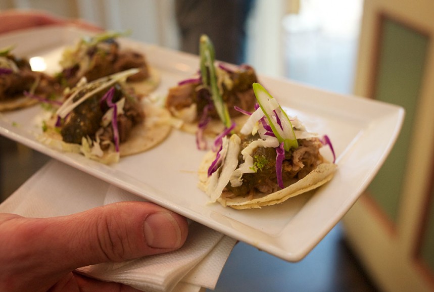 Passing hors d'oeuvres 3